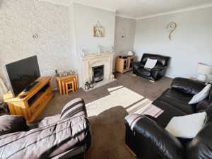 Lounge- click for photo gallery